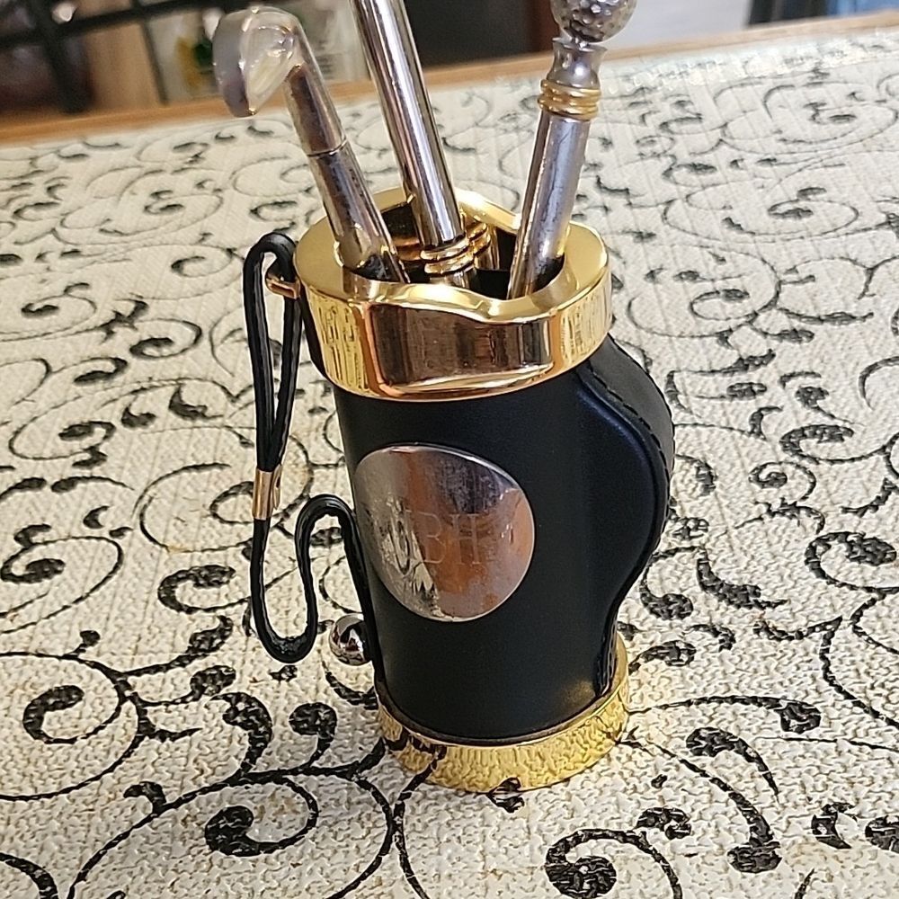 Things Remembered Golf Club Pen Holder - Picture 2 of 9